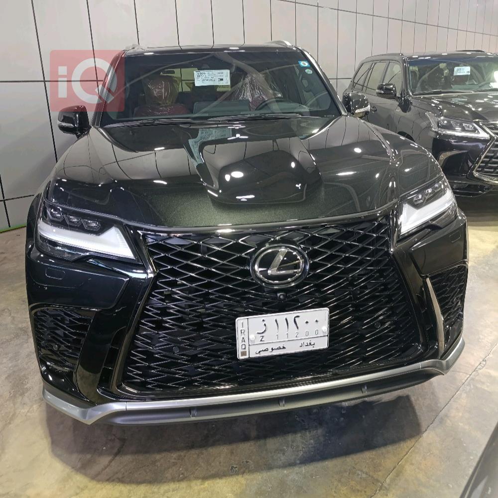 Lexus LX